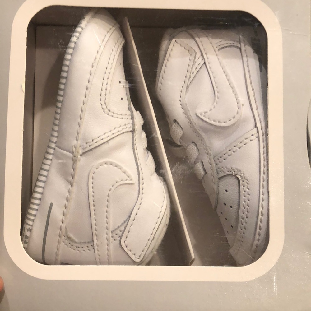 Infant Air Force 1